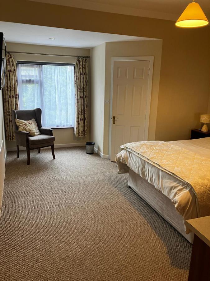 Palmgrove Bed & Breakfast Листоуел Екстериор снимка